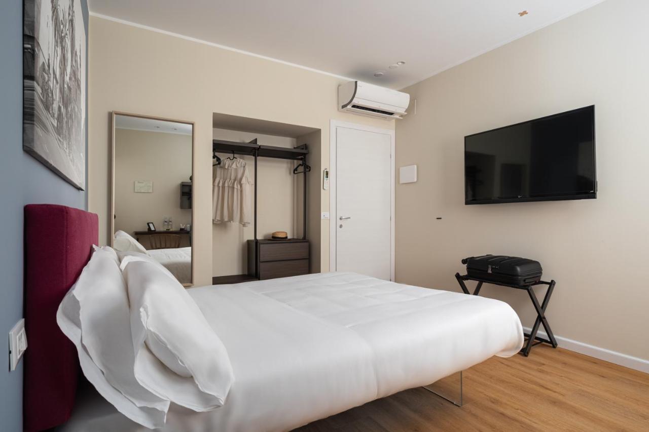 Attico 37 - Comfort Room Con Terrazza Privata Palermo Bagian luar foto