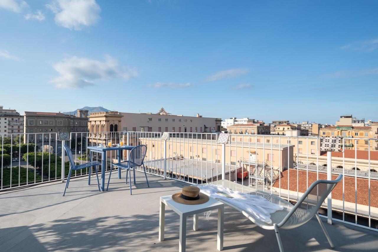 Attico 37 - Comfort Room Con Terrazza Privata Palermo Bagian luar foto